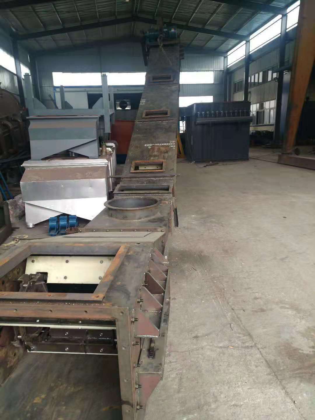 蛇形刮板輸送機(jī)